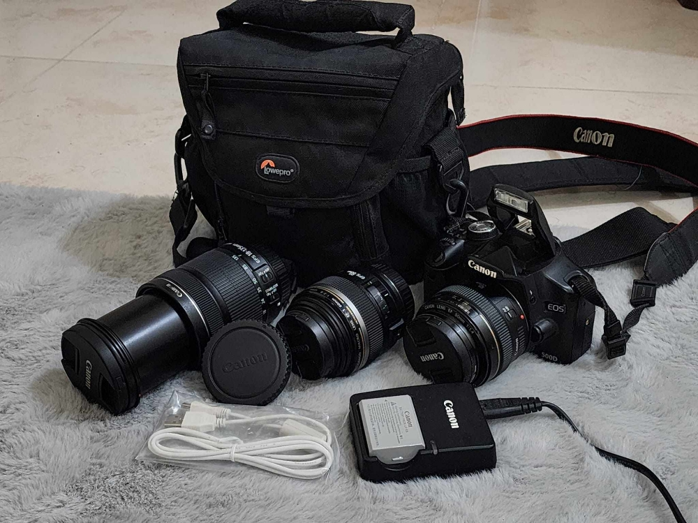 canon camera - 1