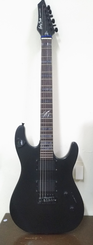 electric guitar. - 1