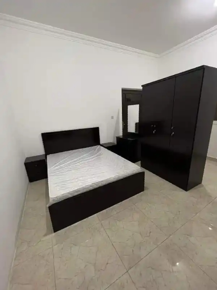 .Master bedroom set available - 4