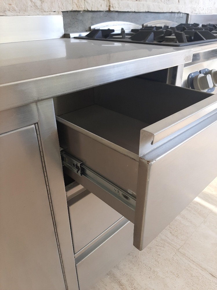 stailness steel kitchen cabinet - 8