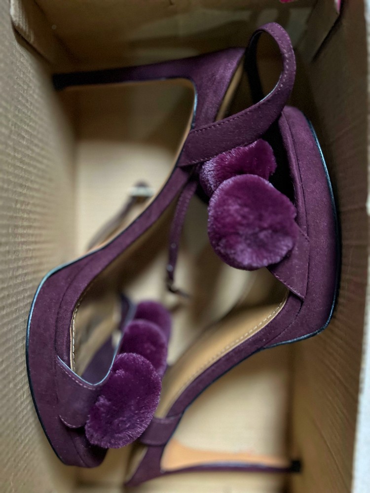 CHARLES & KEITH Sandal - 2
