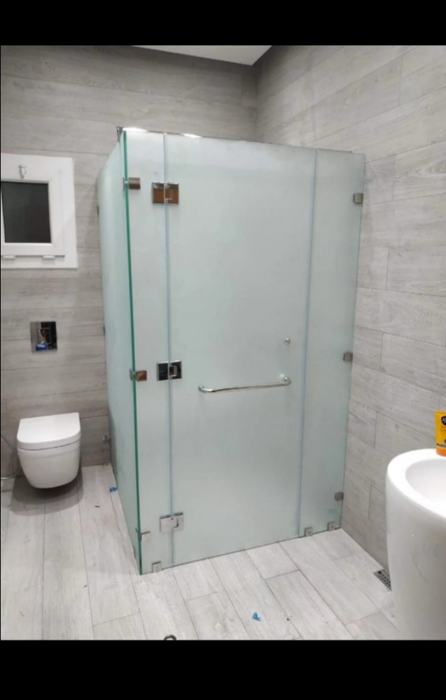 I do my work in almuniam and upvc - 12