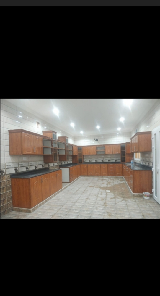 I do my work in almuniam and upvc - 8