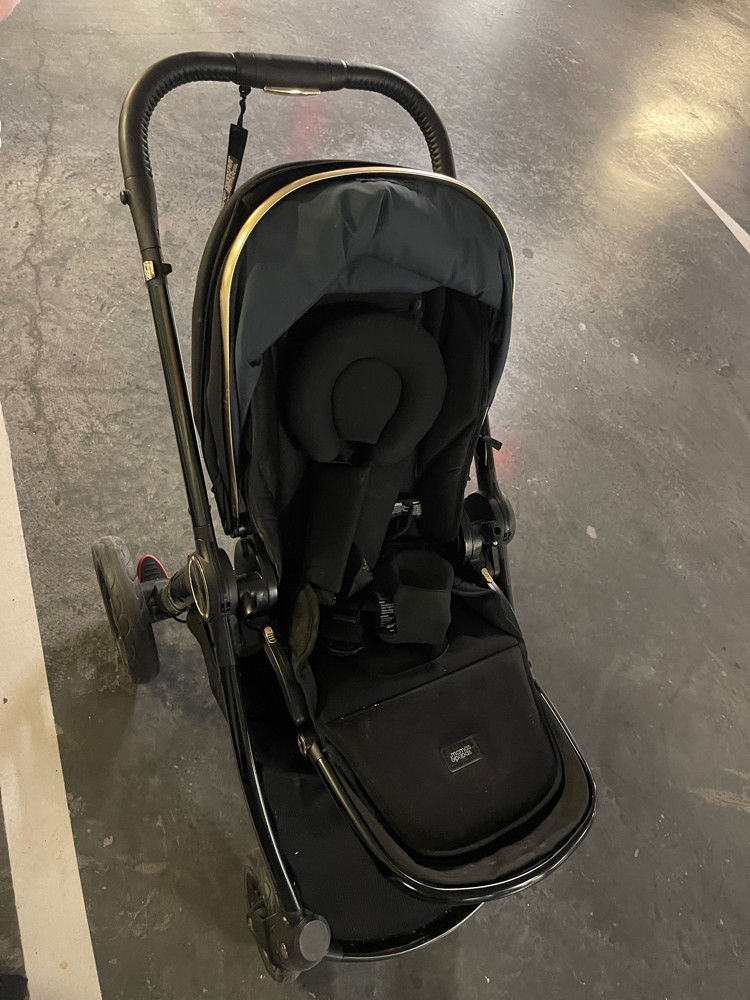 mamas and papas ocarro stroller - 2