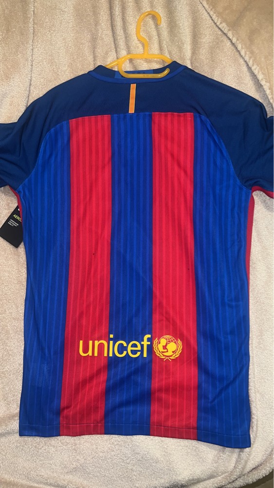 Barcelona shirt signed by messy - 2