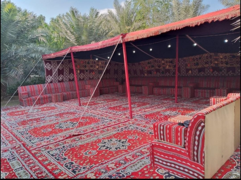 للبيع بيوت شعر شماليه عمود خشب - 4