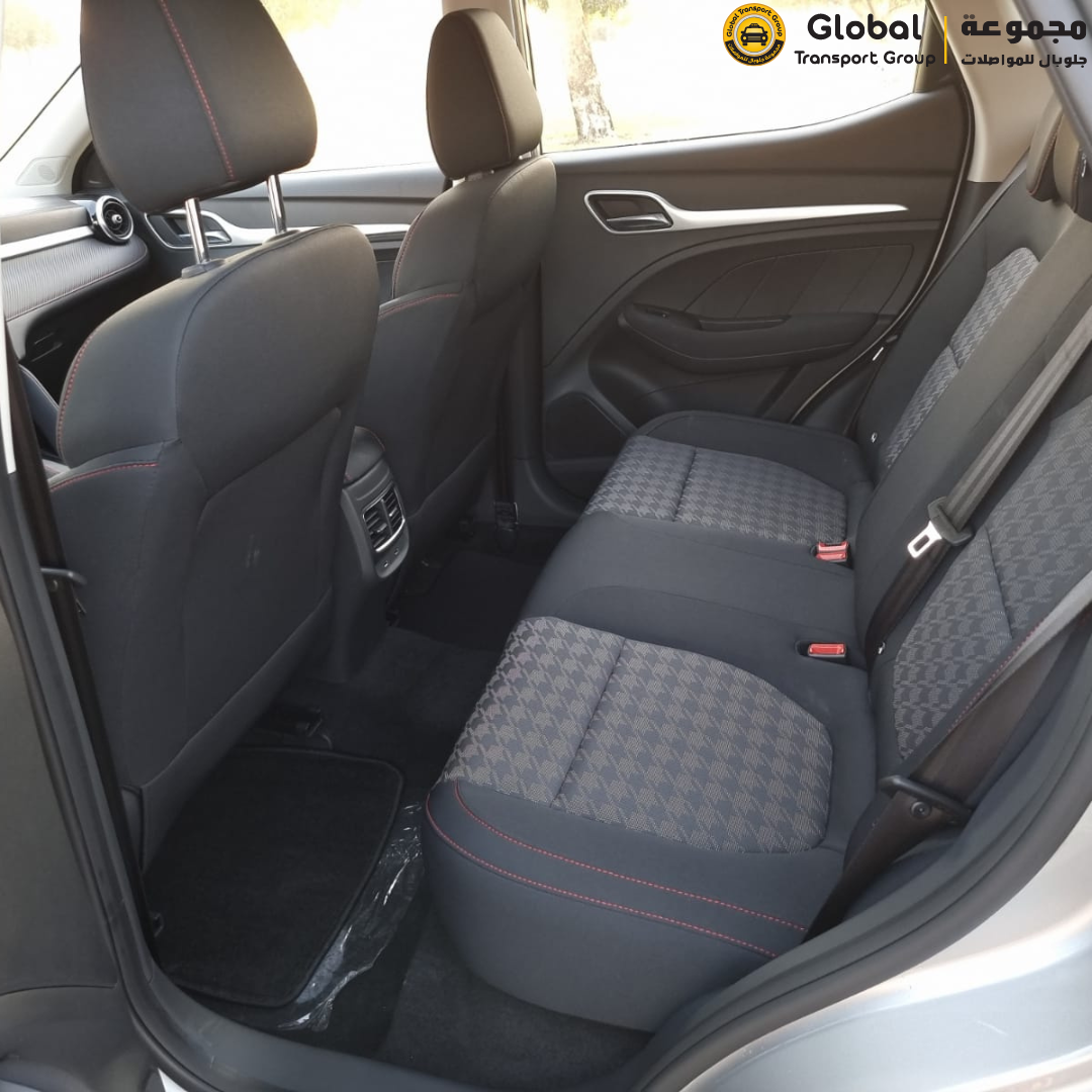 MG ZS SUV 2x4 Silver 2022 - 5