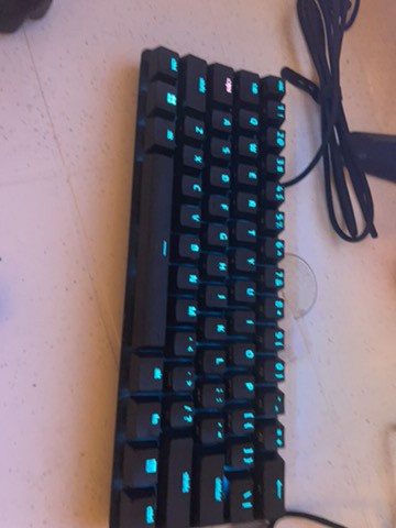 gaming keyboard  - 2