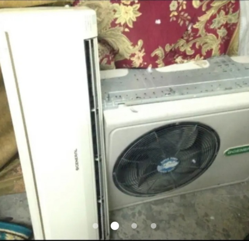Damage Old Ac, - 2