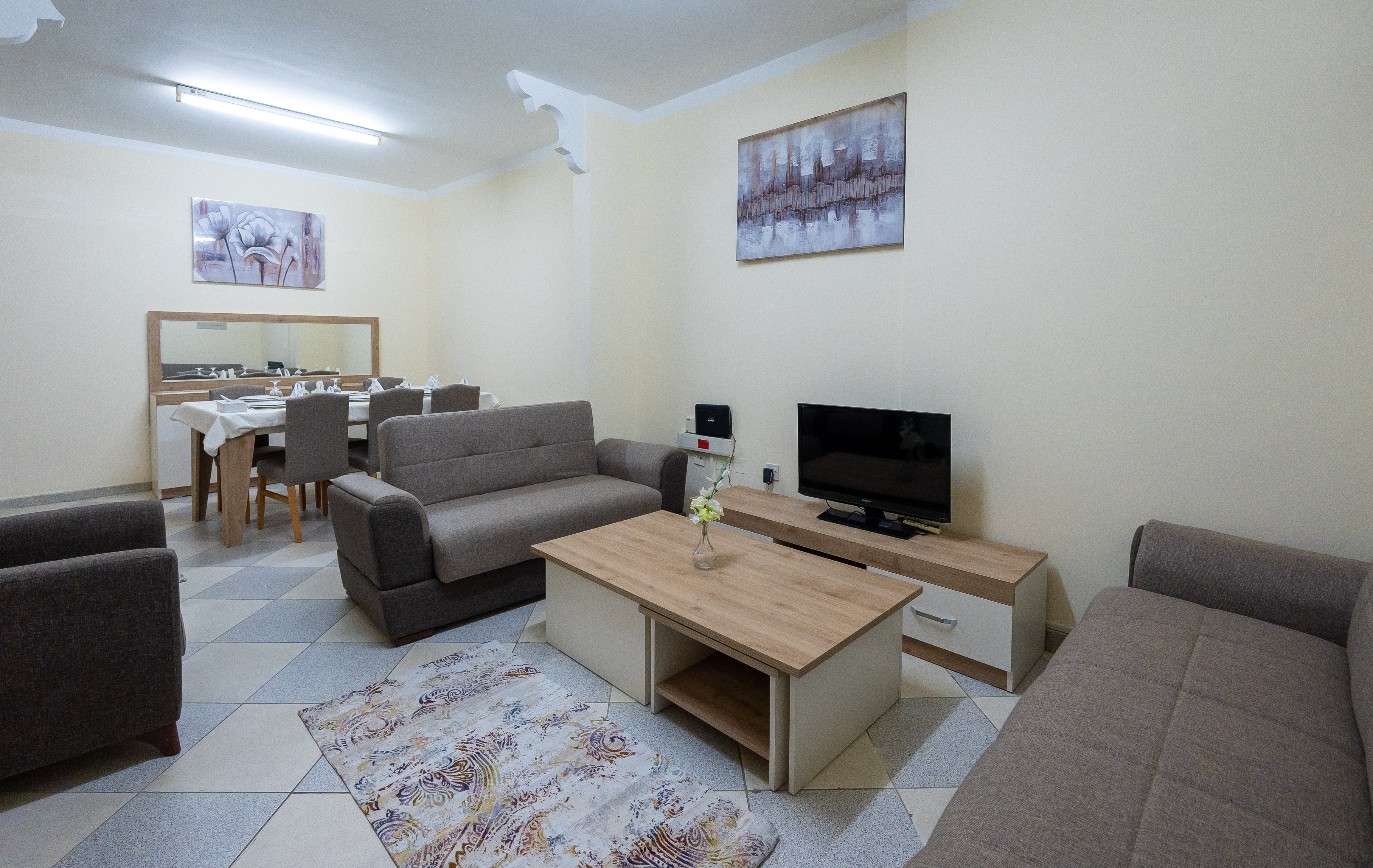 Beautiful 2BHK Furnished Flat - 11