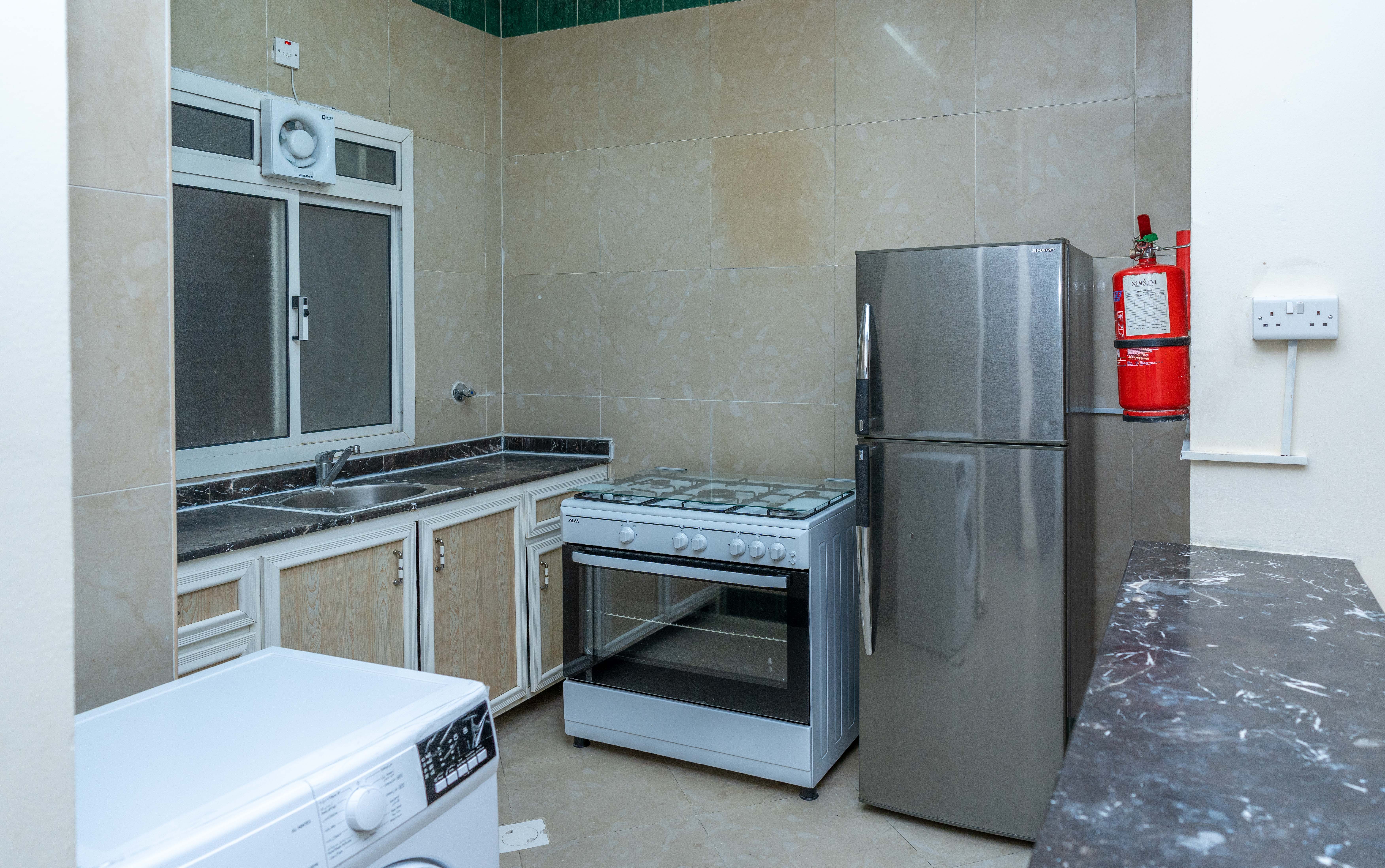 Lovely 2 BR Fully Furnished - 4