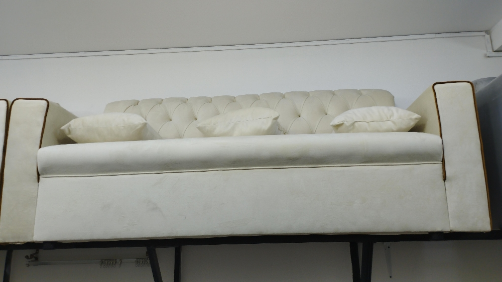 sofa item - 4