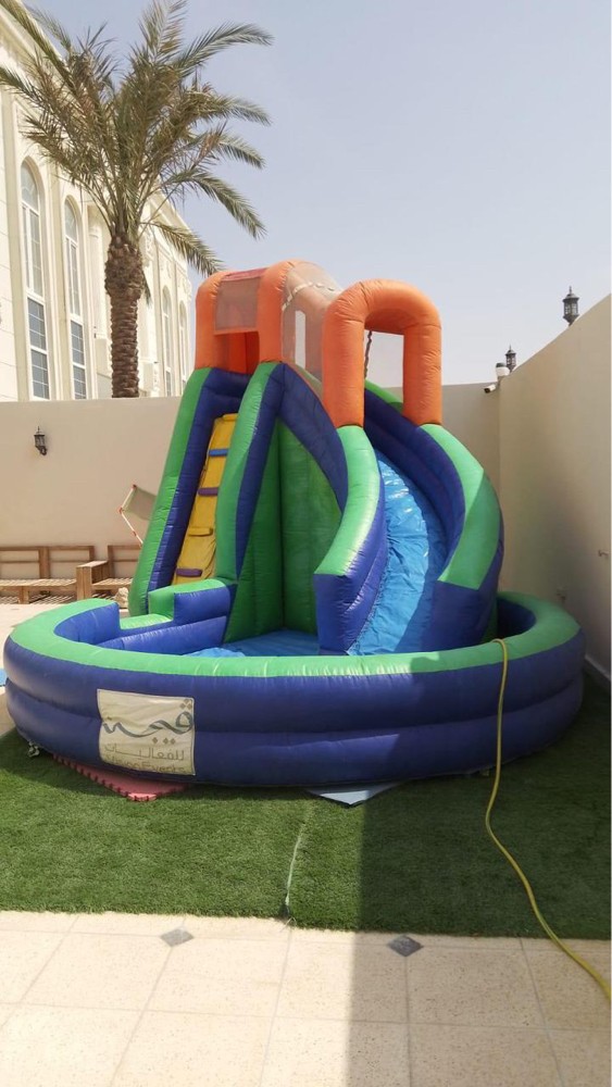 party - 4