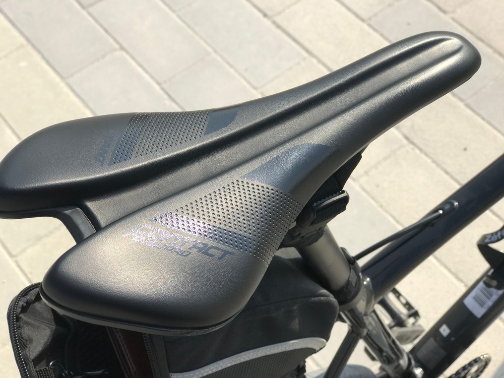 GIANT Contend Race bike - 3