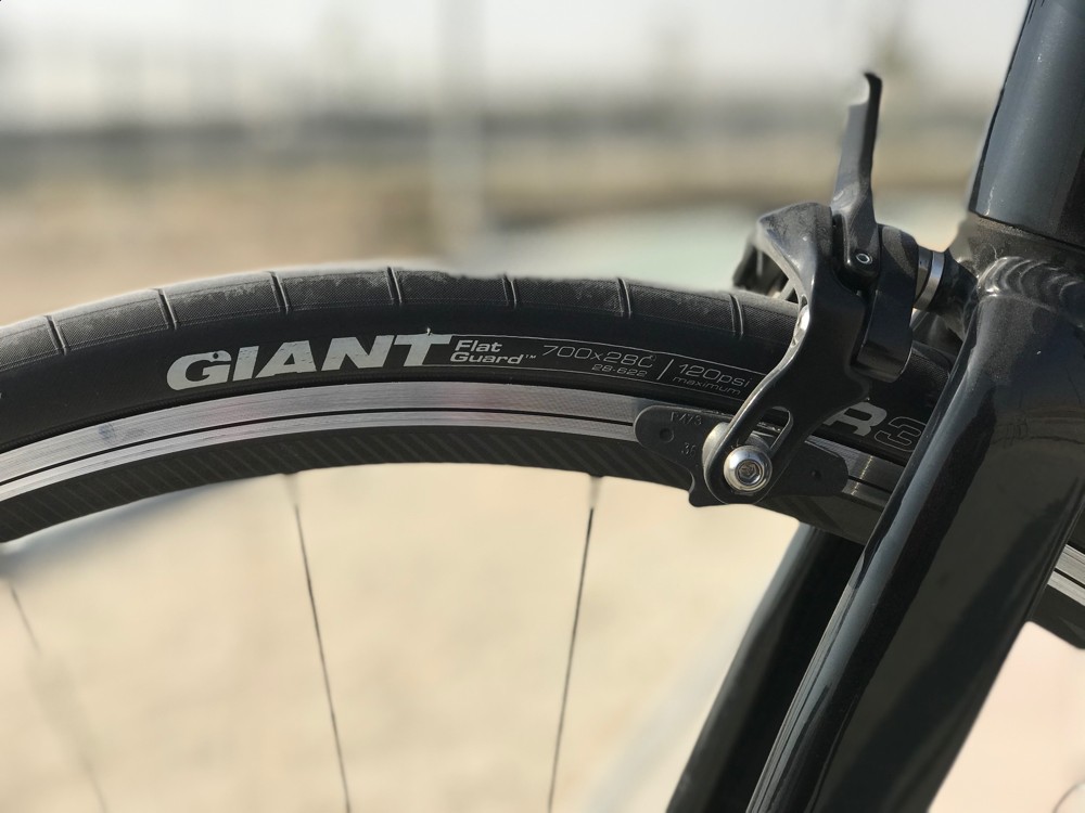 GIANT Contend Race bike - 4