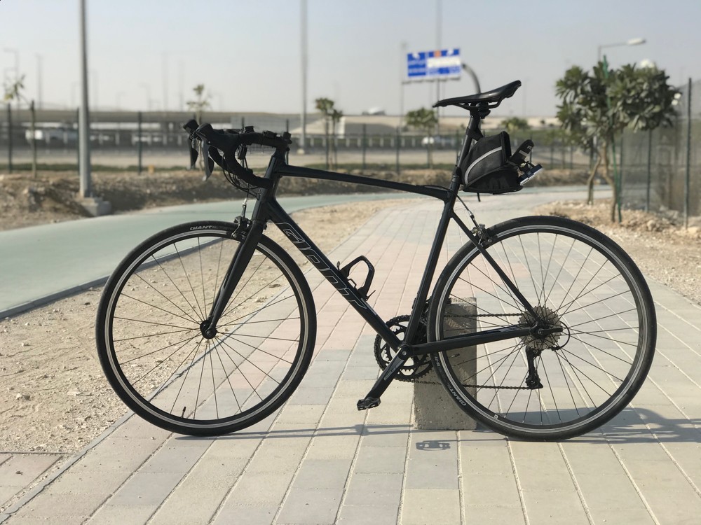 GIANT Contend Race bike - 1
