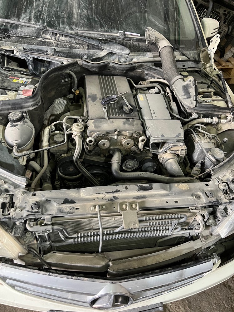 benz c200 2009 spare part scrap - 3