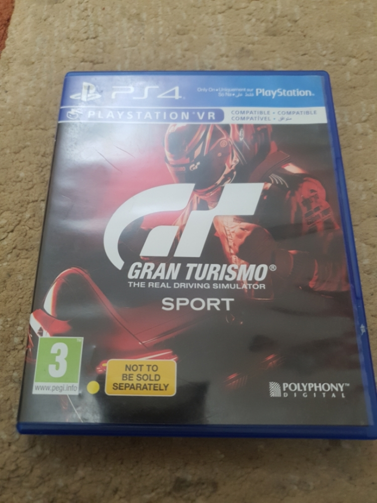 PlayStation 4 - 12