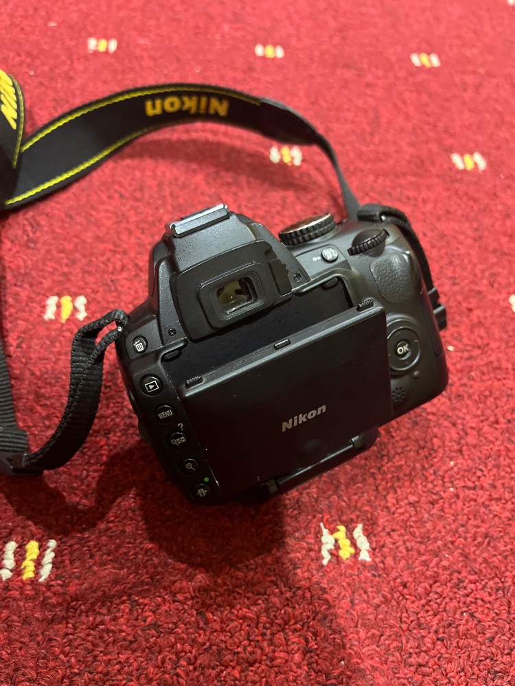 Nikon D5000 - 3