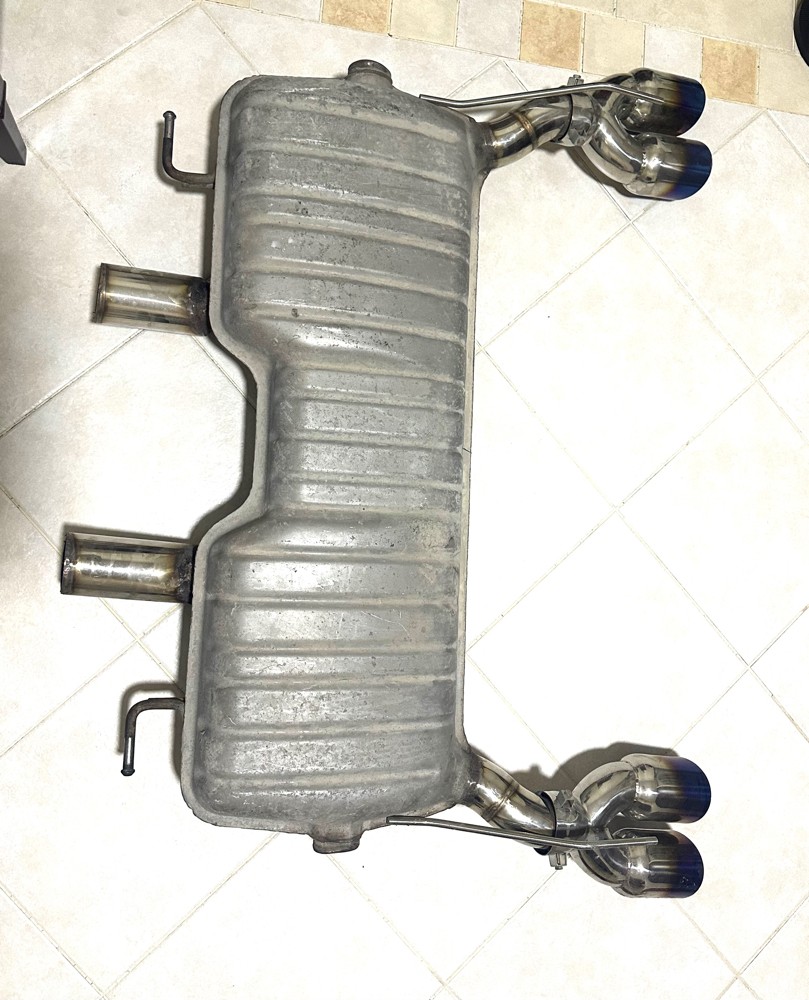 stock muffler camaro 2016+ - 1