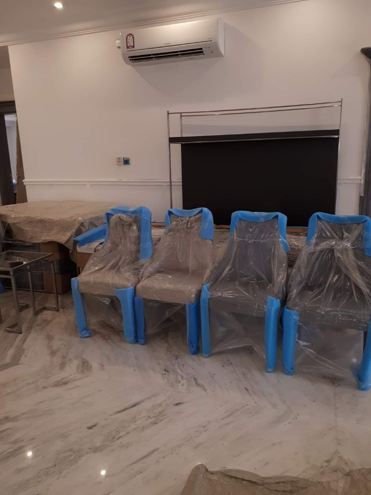QATAR MOVERS AND PACKING SERVES - 9