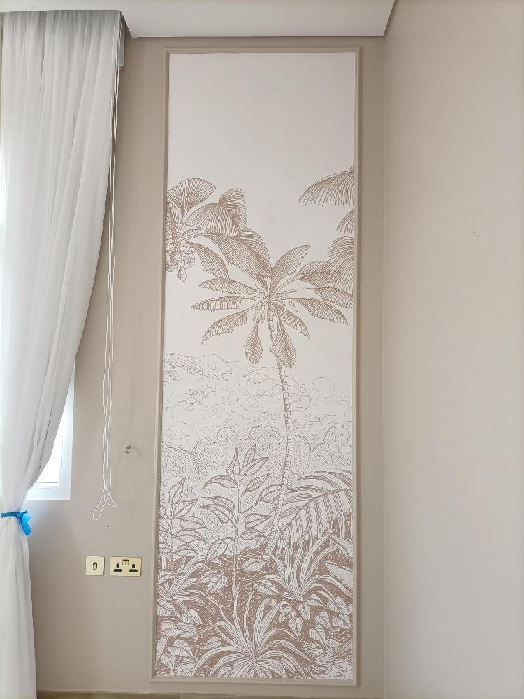 moulding frem and wallpaper - 4