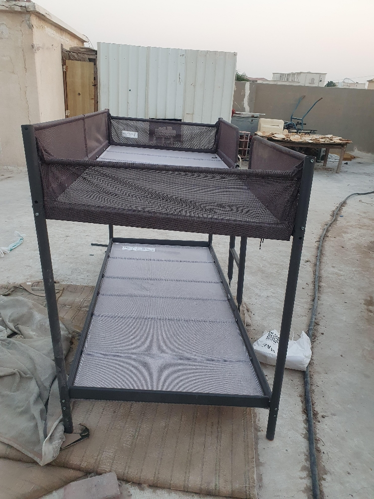 ٢٠٠ - 2