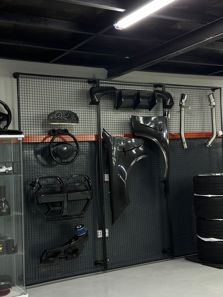 Buzz Performance Tuning Garage  - 2