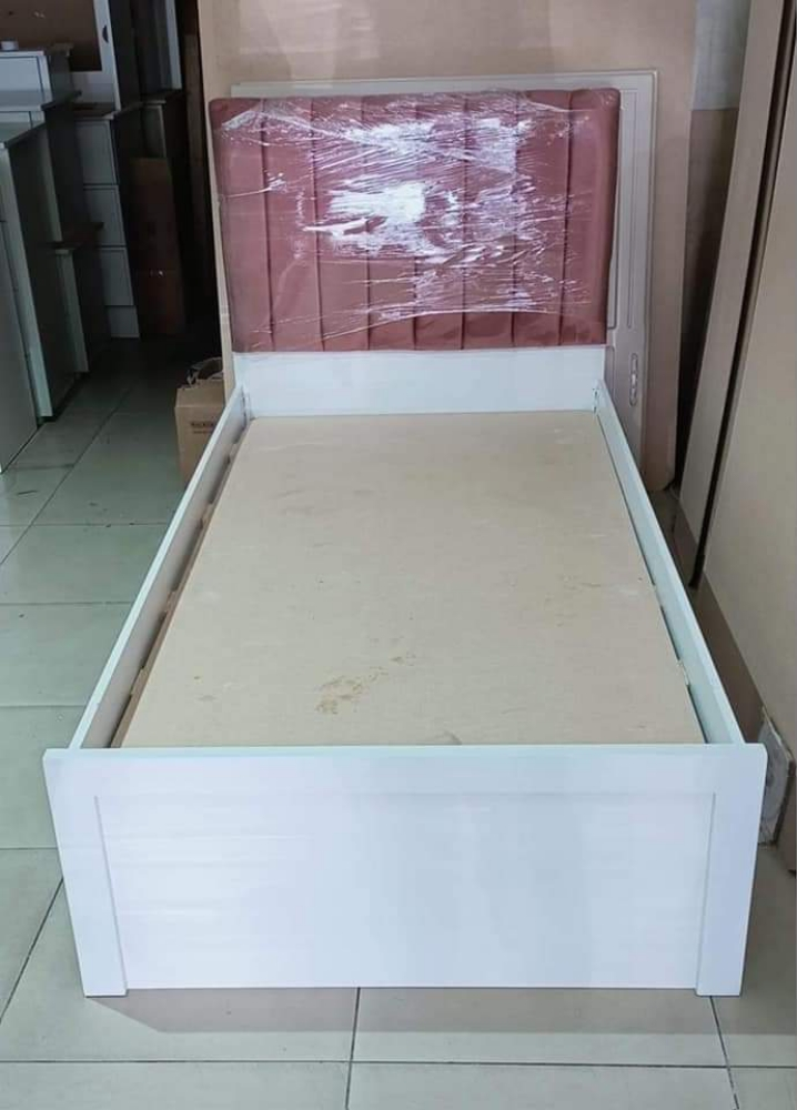 bed &,mattress available Low pric - 7
