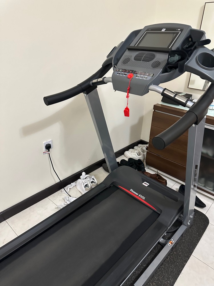 Pioneer Tread mill, Body solid - 2