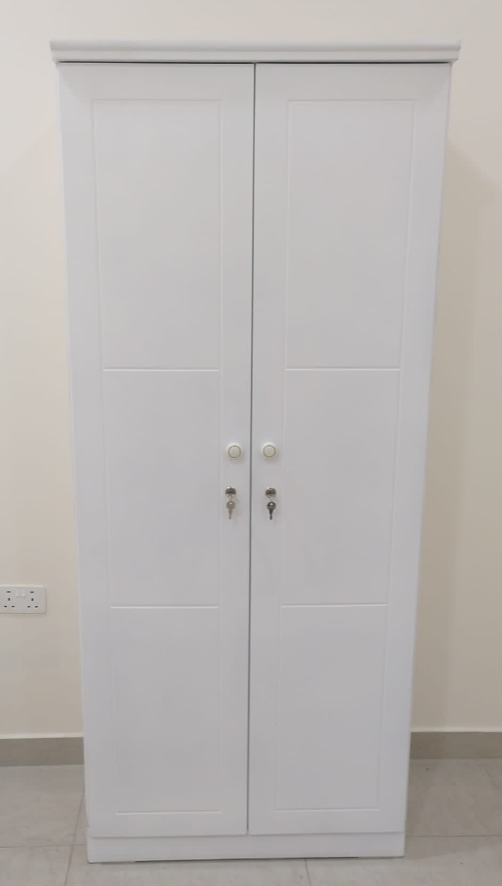 Big sliding cupboard. - 2