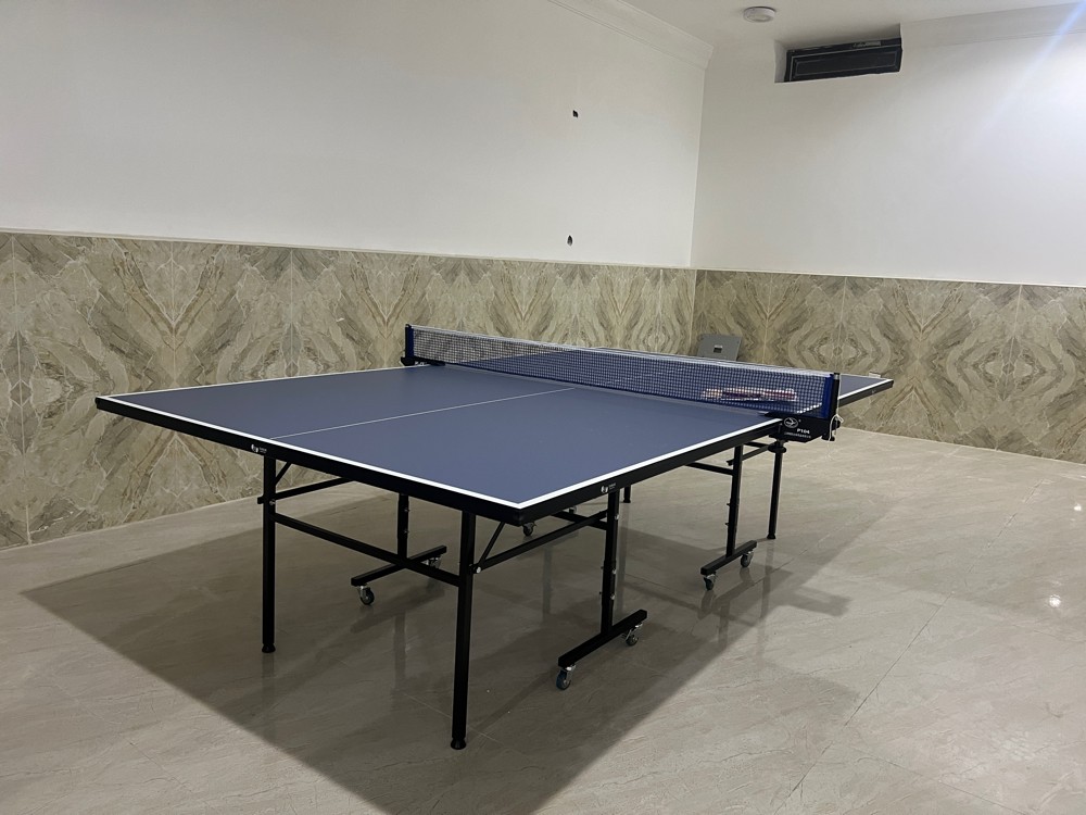 طاولة التنس - 1