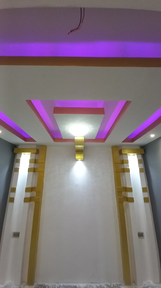 Caravan,Cabin, kitchen & toilet - 2