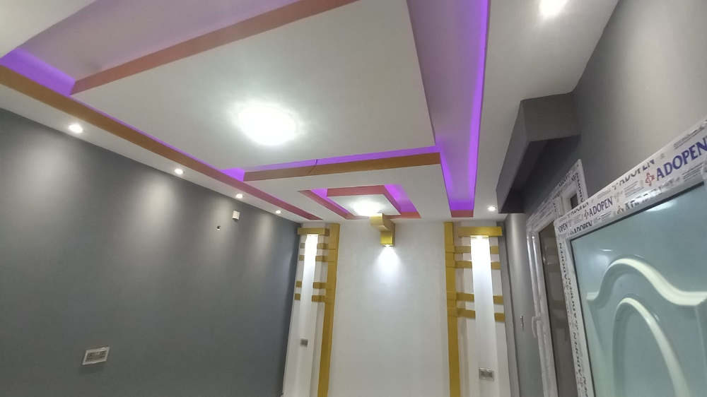 Caravan,Cabin, kitchen & toilet - 4