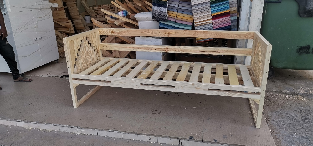 Chairs and mattresses - 15