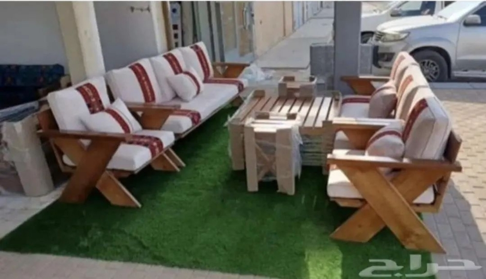 Chairs and mattresses - 3