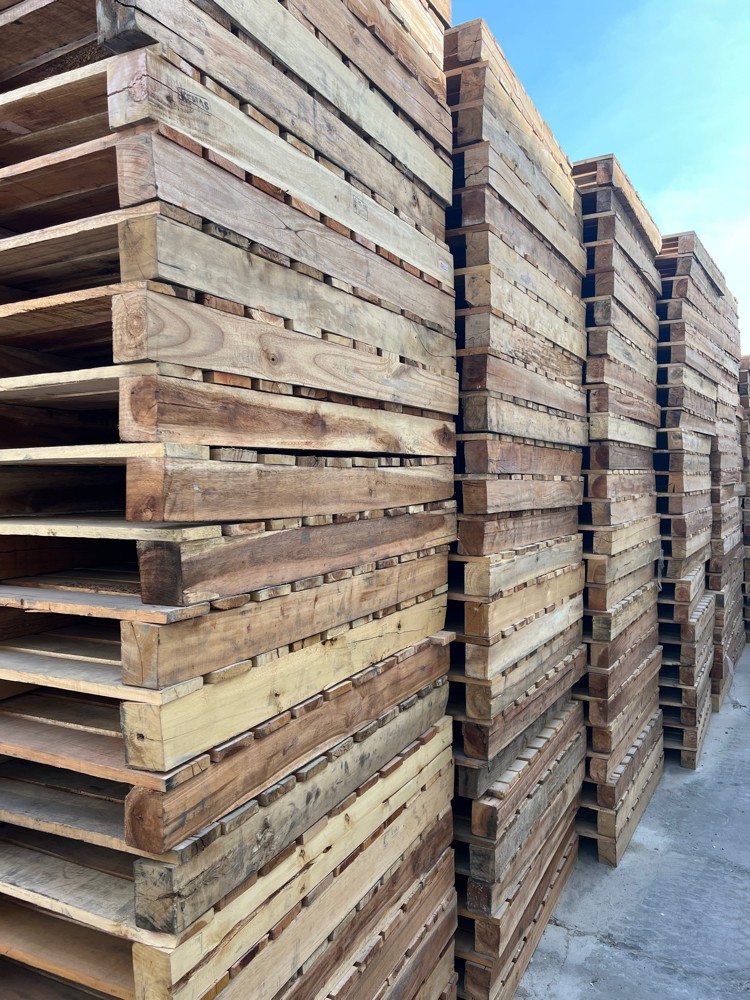 wooden pallets - 2