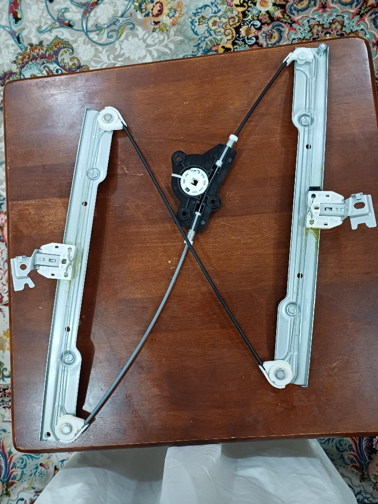 regulator front left door - 2