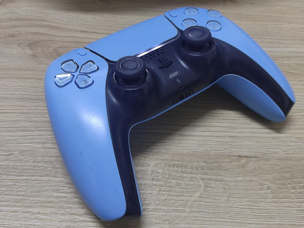 PS5 controller used Blue - 2