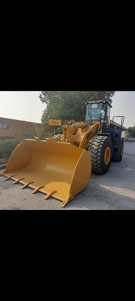 Cranes and Heavy Equip for Rent - 8
