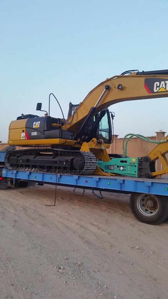 Cranes and Heavy Equip for Rent - 14