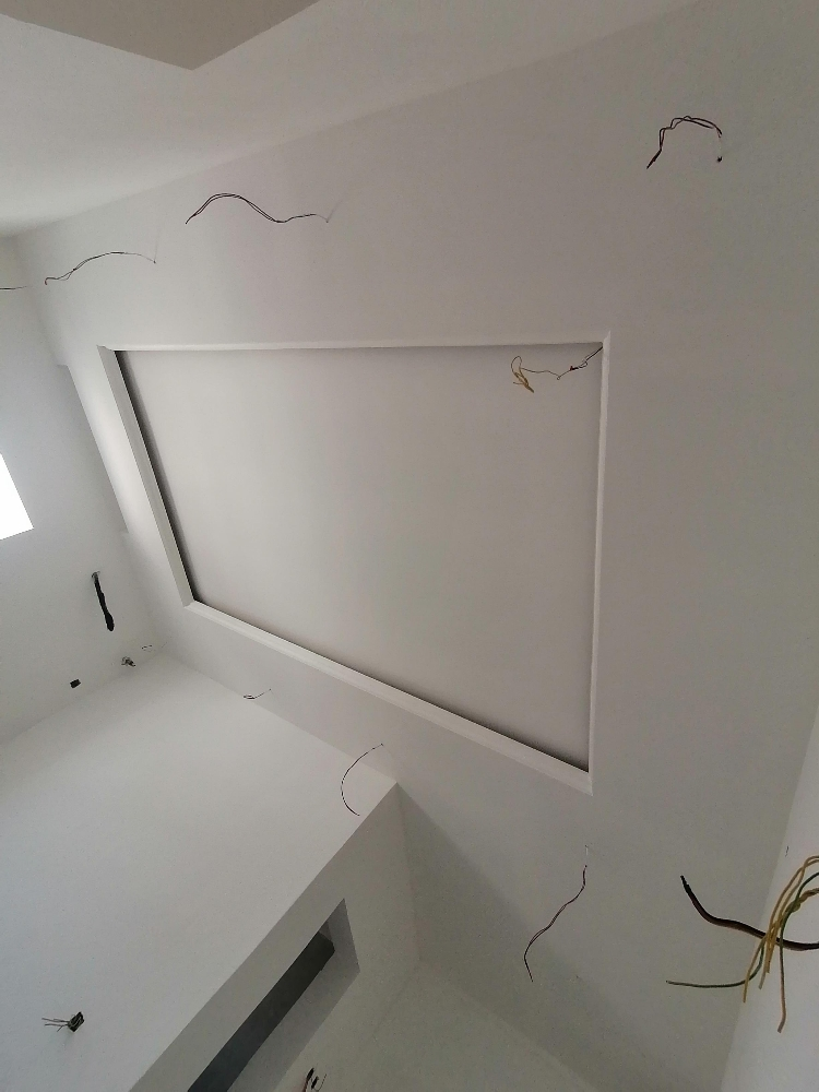 We do all decorations and paints - 3
