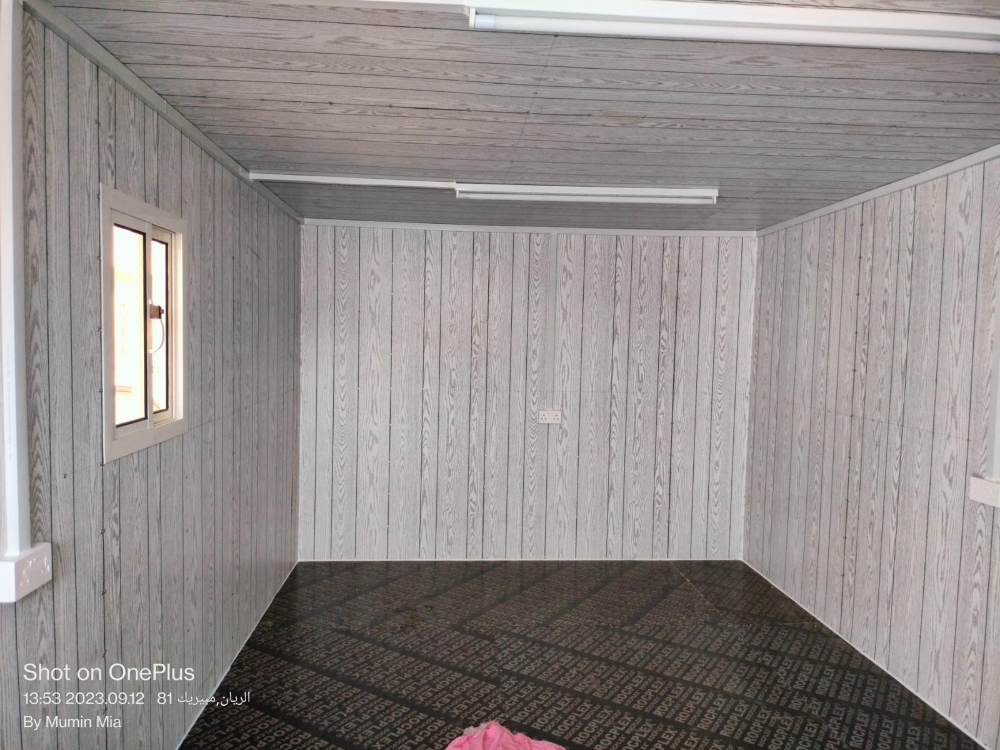Caravan,Cabin, kitchen & toilet - 5