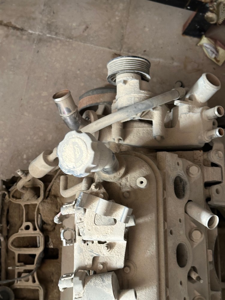 GMC Engine2002 )1500)Sierra - 1