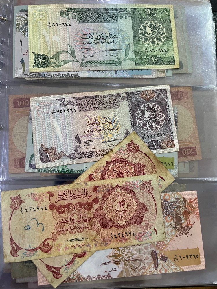 مجموعة عملات ورقيه و معدنيه  - 4