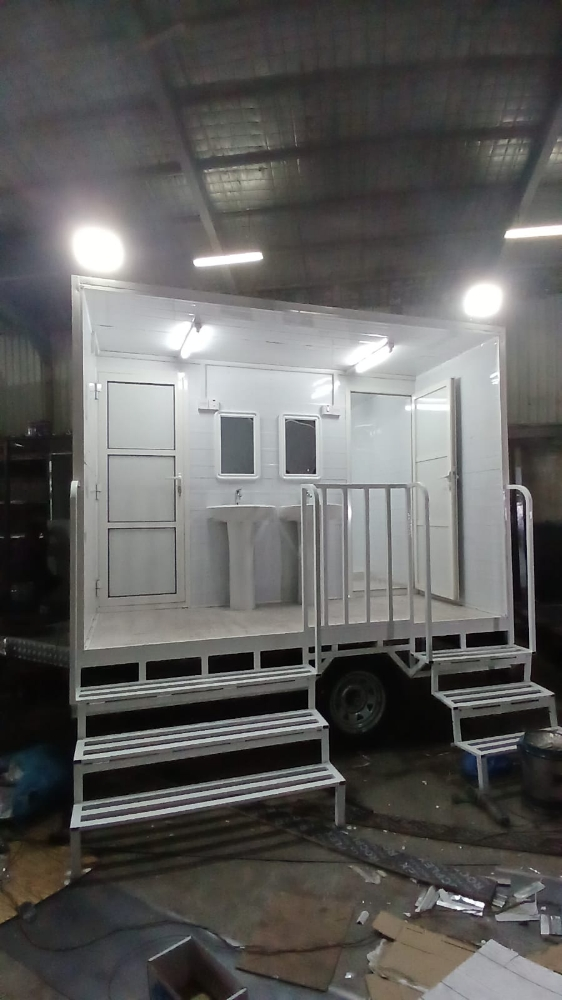 caravan, kitchen &toilet for sale - 1
