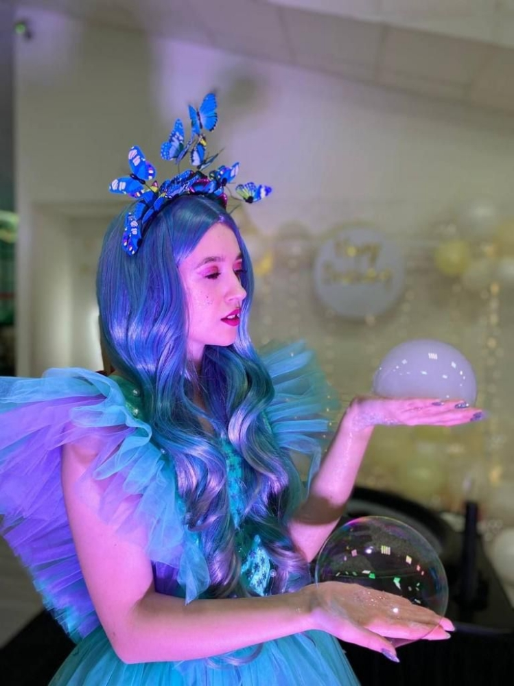 Bubbles show for celebration - 9