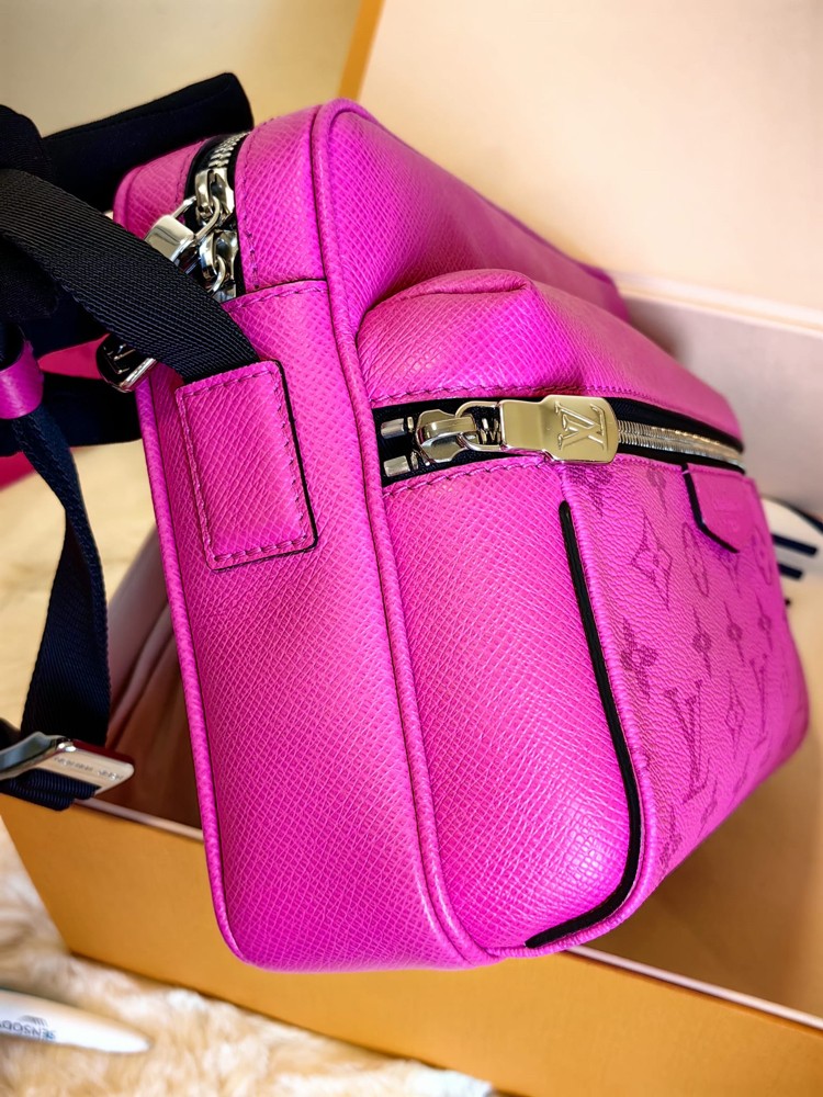 Original Lv Outdoor massanger - 5