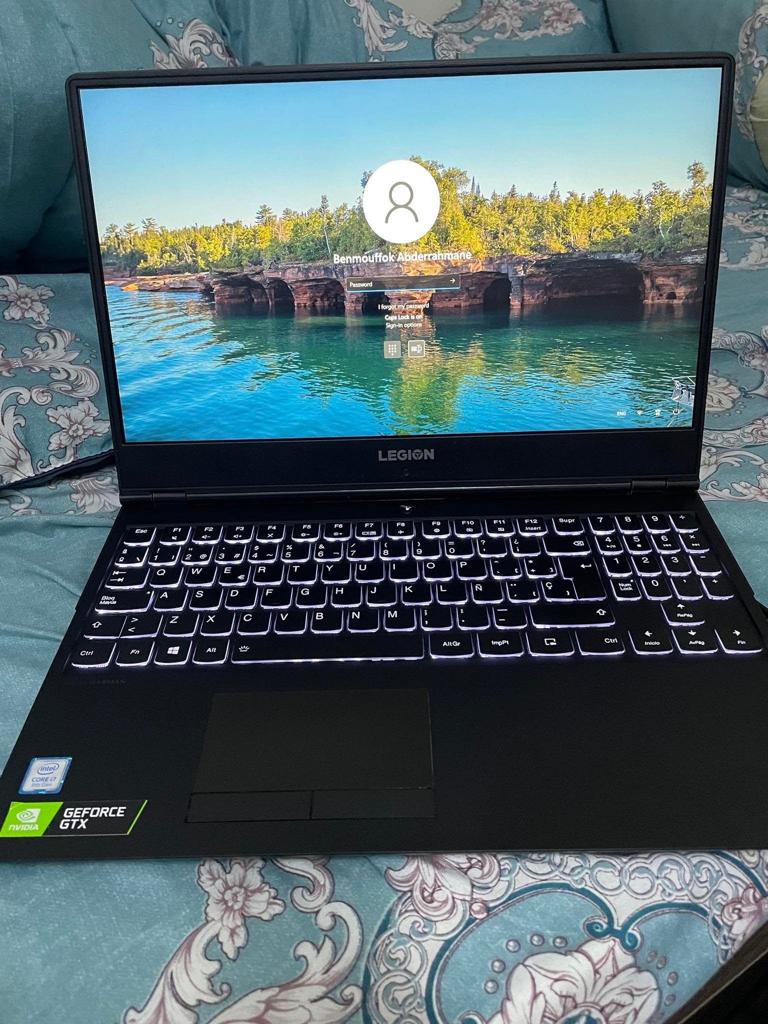 Lenovo Legion Y540 Gaming - 3