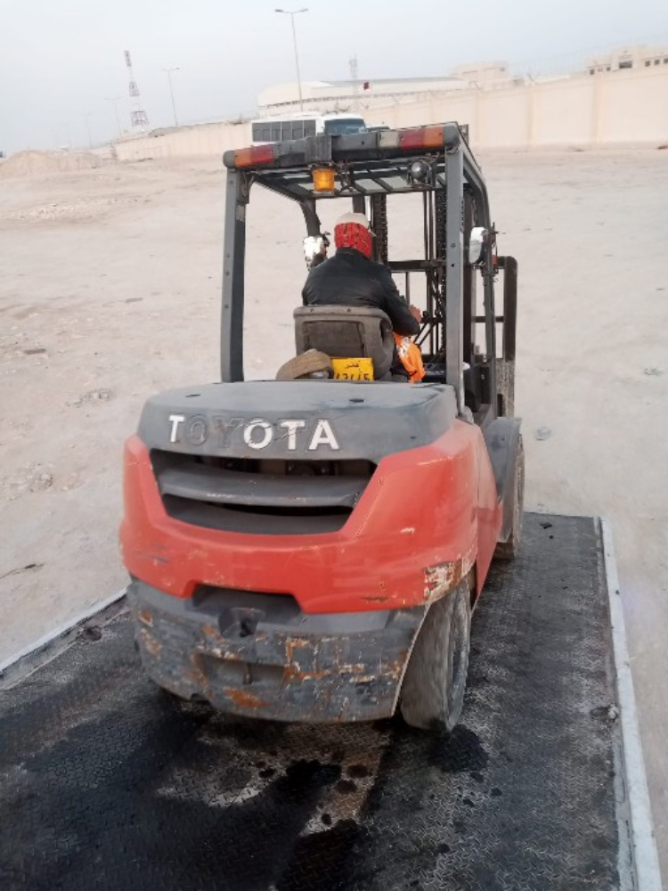 manlift forklift Crane - 3